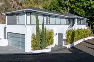 8501 Hedges Pl, Los Angeles, CA 90069 - Photo 1