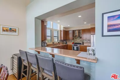 7100 Playa Vista Dr #404, Playa Vista, CA 90094 - Photo 9