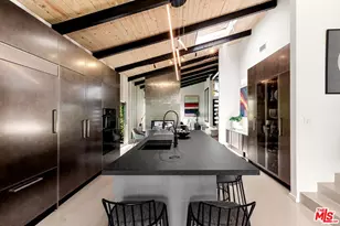 3834 Buena Park Dr, Studio City, CA 91604 - Photo 9