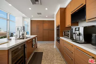 900 W Olympic Blvd, Los Angeles, CA 90015 - Photo 25