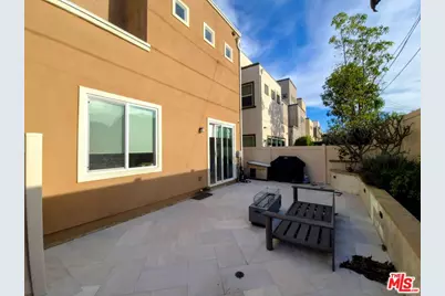 551 Daniel Freeman Cir, Inglewood, CA 90301 - Photo 33