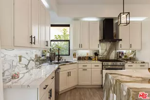 4967 Llano Dr, Woodland Hills, CA 91364 - Photo 9