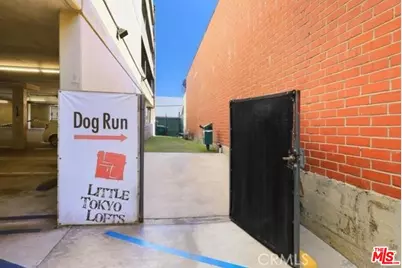 420 S San Pedro St #605, Los Angeles, CA 90013 - Photo 17