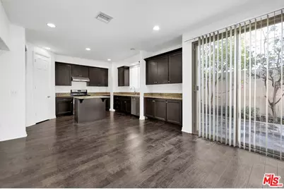 1661 Orchid Way, Gardena, CA 90248 - Photo 11