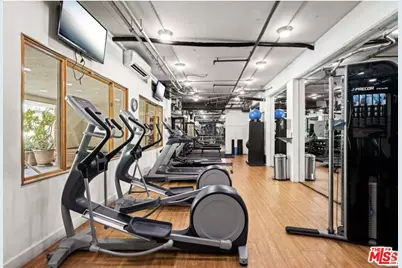 1440 Veteran Ave #236, Los Angeles, CA 90024 - Photo 13