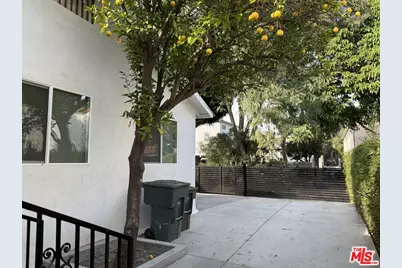 7512 Norton Ave, West Hollywood, CA 90046 - Photo 19