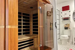 903 N Vista St, Los Angeles, CA 90046 - Photo 27