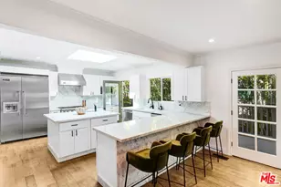 903 N Vista St, Los Angeles, CA 90046 - Photo 15