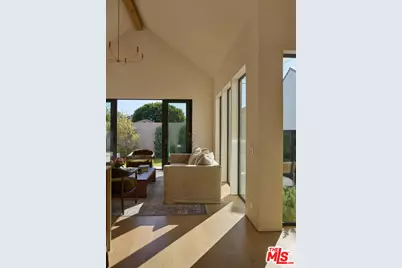 7841 Stewart Ave, Los Angeles, CA 90045 - Photo 5