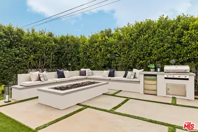 8227 Stewart Ave, Los Angeles, CA 90045 - Photo 49