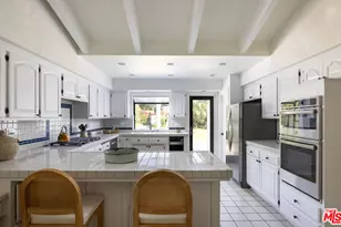 29328 Heathercliff Rd, Malibu, CA 90265 - Photo 13