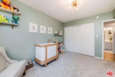 10707 Camarillo St #108, Toluca Lake, CA 91602 - Photo 19
