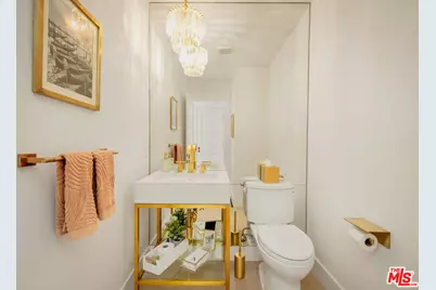 1770 Palisades Dr, Pacific Palisades, CA 90272 - Photo 9