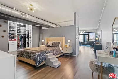 1111 S Grand Ave #716, Los Angeles, CA 90015 - Photo 3