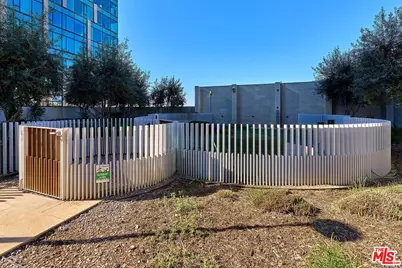 877 Francisco St #1207, Los Angeles, CA 90017 - Photo 37