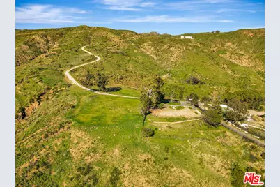 20960 Big Rock Drive, Malibu, CA 90265 - Photo 11