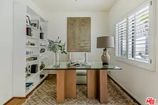 15330 Del Gado Dr, Sherman Oaks, CA 91403 - Photo 23