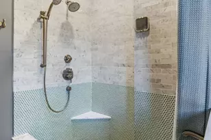 2882 Belden Dr, Los Angeles, CA 90068 - Photo 23