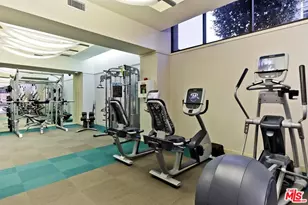 10560 Wilshire Blvd, Los Angeles, CA 90024 - Photo 33