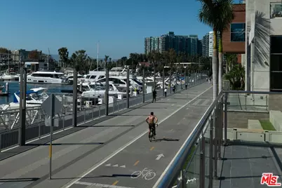 4080 Glencoe Ave #220, Marina del Rey, CA 90292 - Photo 25
