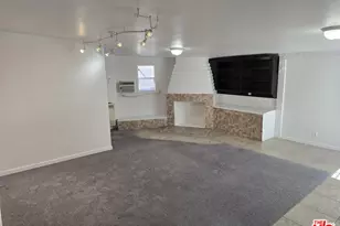 9400 S 4th Ave, Inglewood, CA 90305 - Photo 7