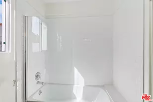 15514 Casiano Ct, Los Angeles, CA 90077 - Photo 51