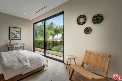 12307 Collins St, Valley Village, CA 91607 - Photo 35