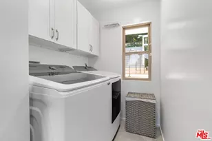 3539 Alana Dr, Sherman Oaks, CA 91403 - Photo 17