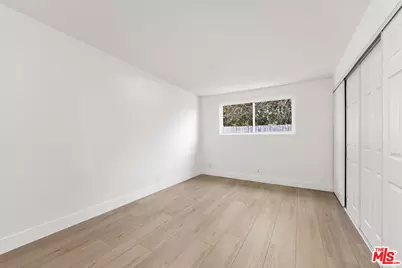 401 N Deerfield St, Anaheim, CA 92807 - Photo 13