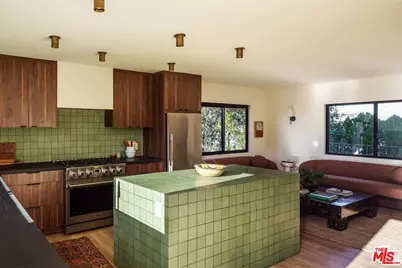 4249 Torreon Dr, Woodland Hills, CA 91364 - Photo 21