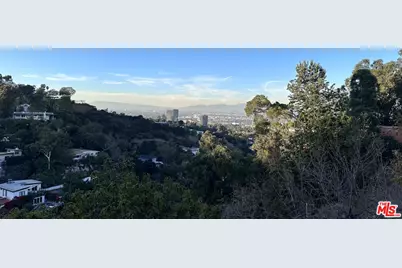 3533 N Multiview Dr, Los Angeles, CA 90068 - Photo 7