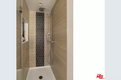 1611 Puebla Dr, Glendale, CA 91207 - Photo 19