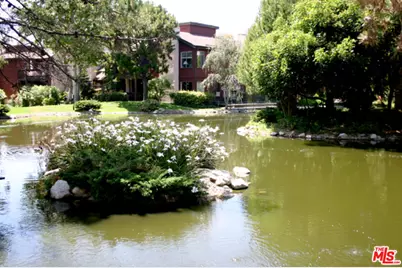 2207 Summertime Ln, Culver City, CA 90230 - Photo 33