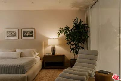 702 N Doheny Dr #Th5, West Hollywood, CA 90069 - Photo 13