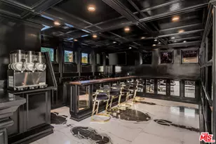 25665 Mulholland Hwy, Calabasas, CA 91302 - Photo 17