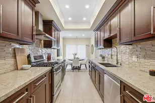 5240 Zelzah Ave, Encino, CA 91316 - Photo 11