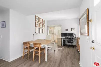 5107 Coldwater Canyon Ave #13, Sherman Oaks, CA 91423 - Photo 11