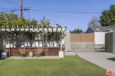 16429 Rinaldi St, Granada Hills, CA 91344 - Photo 41