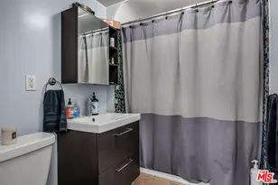 2452 Horse Shoe Canyon Rd, Los Angeles, CA 90046 - Photo 45