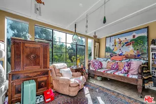 2452 Horse Shoe Canyon Rd, Los Angeles, CA 90046 - Photo 31