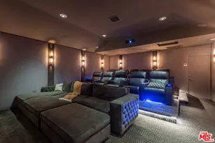 4555 Densmore Ave, Encino, CA 91436 - Photo 7