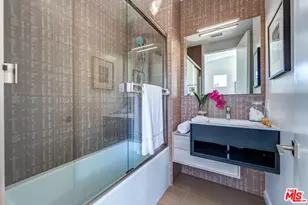 8949 Rosewood Ave, West Hollywood, CA 90048 - Photo 21