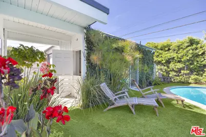 8333 Chase Ave, Los Angeles, CA 90045 - Photo 19