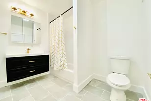 1474 W Vernon Ave, Los Angeles, CA 90062 - Photo 7