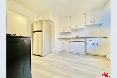 1474 W Vernon Ave, Los Angeles, CA 90062 - Photo 1