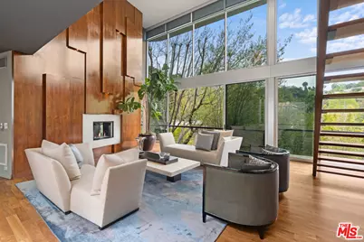 2207 Bowmont Dr, Beverly Hills, CA 90210 - Photo 5