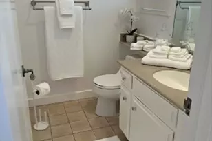 1167 Roxbury Dr, Los Angeles, CA 90035 - Photo 17