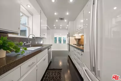 3621 Longview Valley Rd, Sherman Oaks, CA 91423 - Photo 7