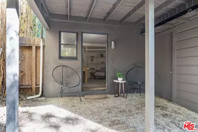 2220 6th St, Santa Monica, CA 90405 - Photo 15