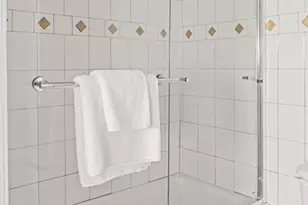 2500 Abbot Kinney Blvd, Venice, CA 90291 - Photo 21